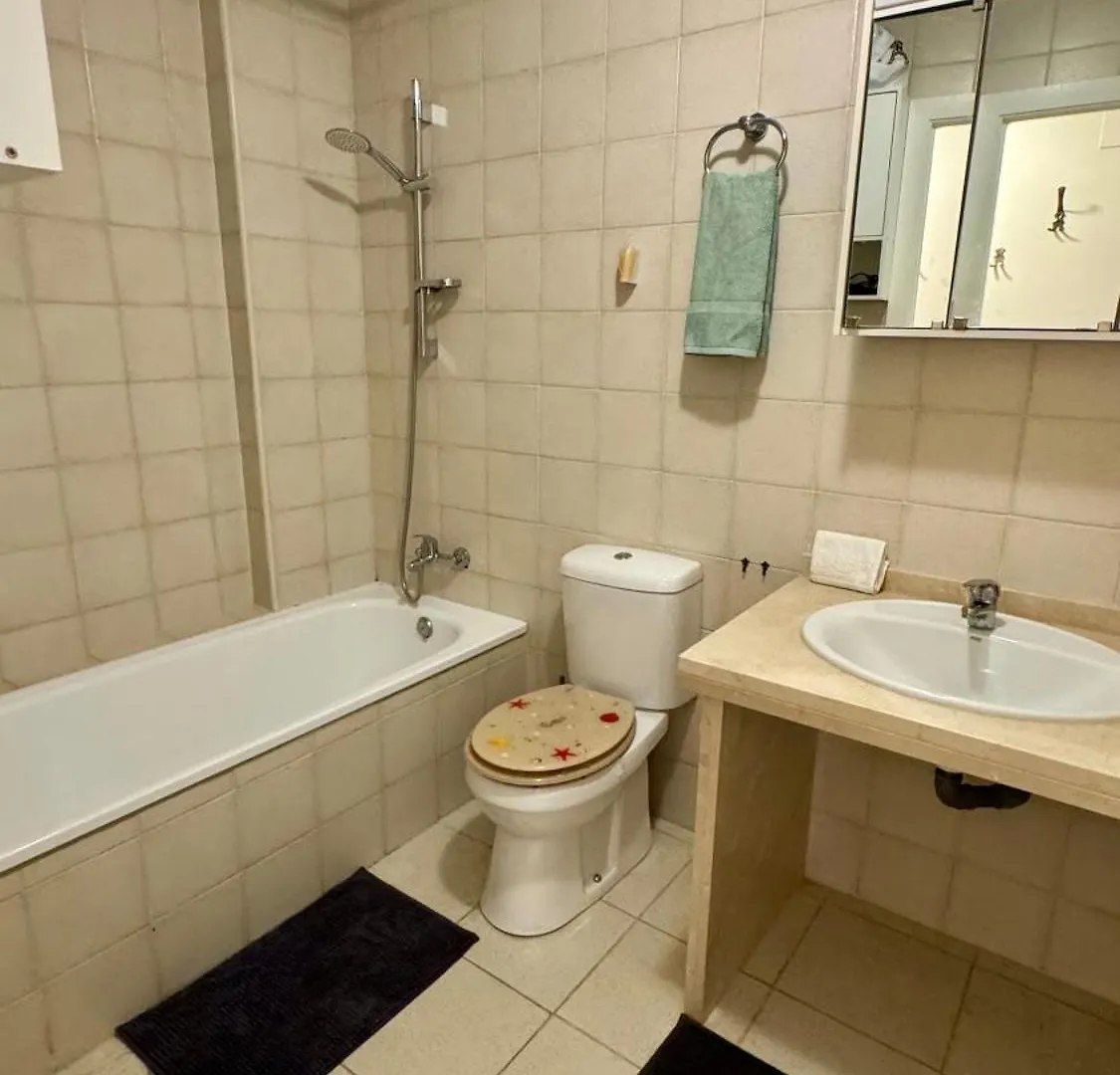 Appartement Entre Mer Et Golf Bahia de Casares شقة